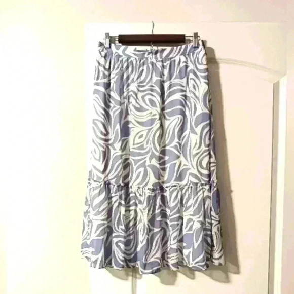 1State flowy midi skirt bottom ruffle. COTTAGECORE Size medium. - Picture 2 of 9
